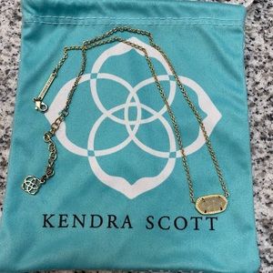 Elisa Gold Pendant Necklace in Iridescent Drusy